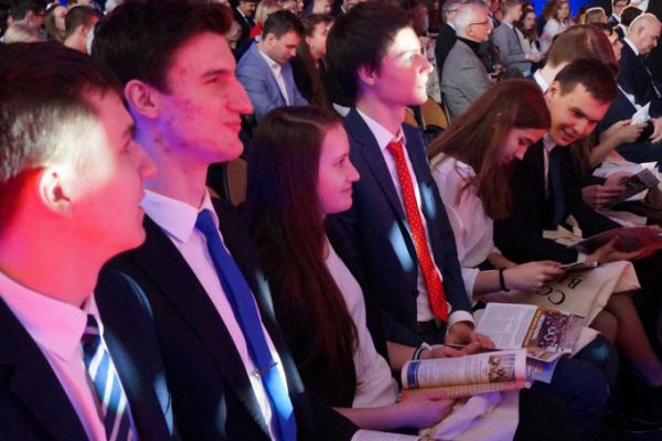 W oczekiwaniu na ogłoszenie wyników