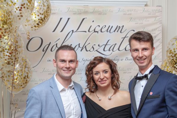 Wspólne zdjęcie nauczycieli