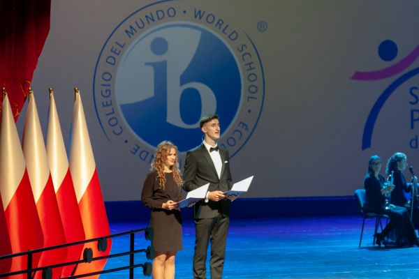 Para prowadząca Samorząd Szkolny