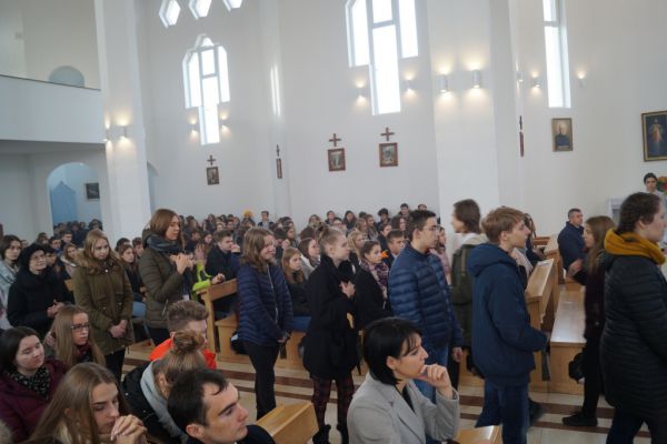 Społeczność II LO w Kościele